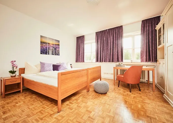 Landhaus - Schloss Eichholz * 韦塞林