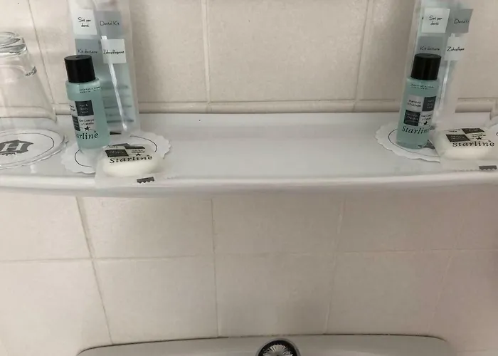 Landhaus - Schloss Eichholz 乡村民宿 韦塞林